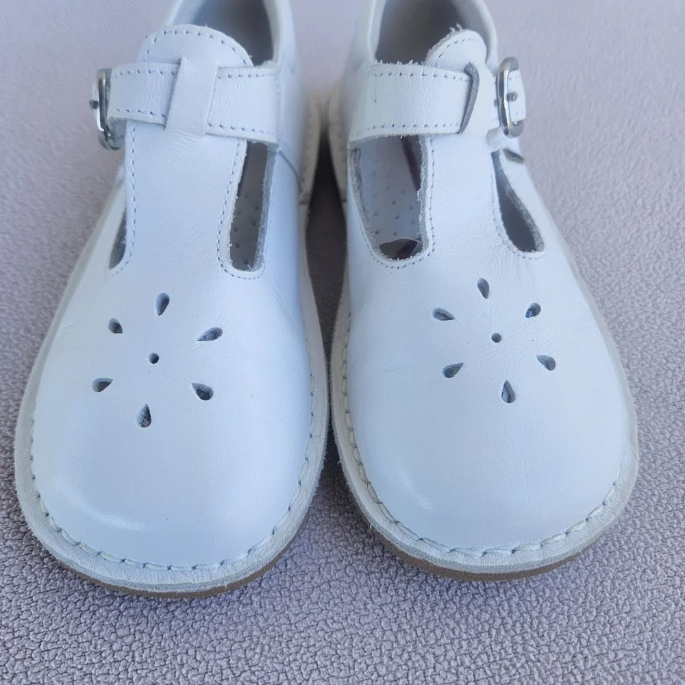 L'Amour Joy Classic Leather Stitch Down T-Strap Mary Jane Shoe White SZ 13 Hook